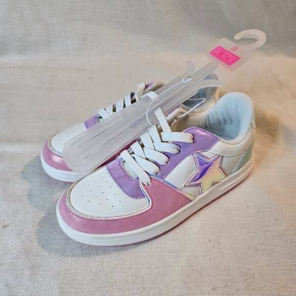 The Children's Place Girl's Star Colorblock Low Top Sneaker - Size 3 - Picture 2 of 7